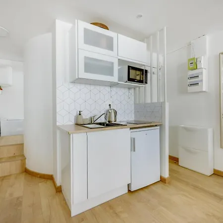 Apartment Marais Ecouffes