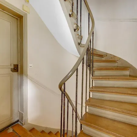 Marais Ecouffes Apartment Paris